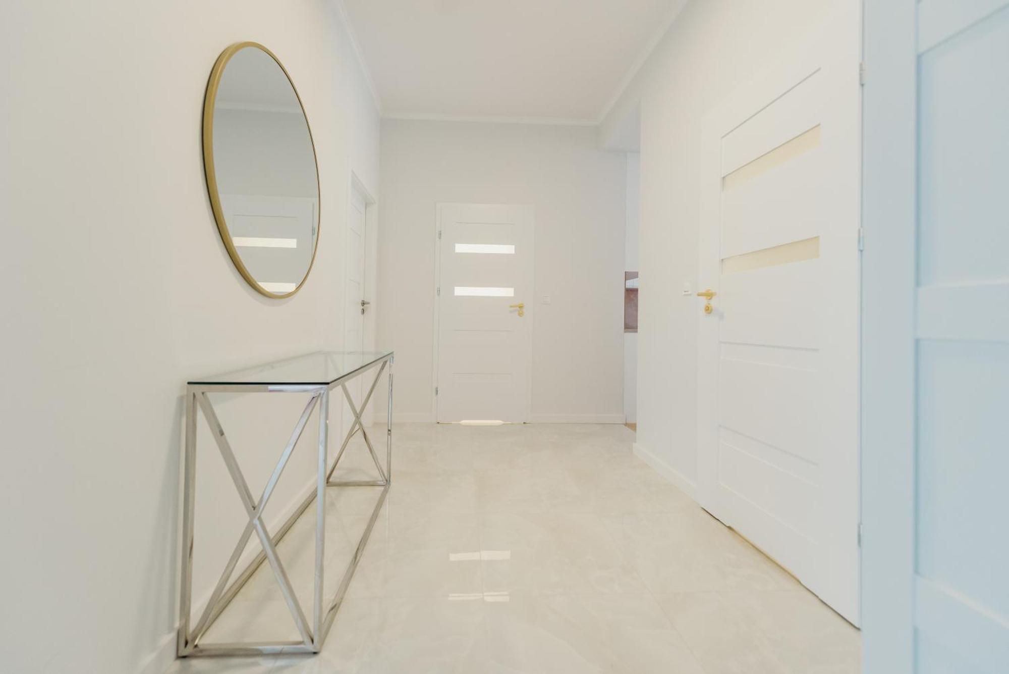 3 Bedrooms Premium Bella Rosa For 8 Guests With Ac And Underground Parking Rzeszów Esterno foto